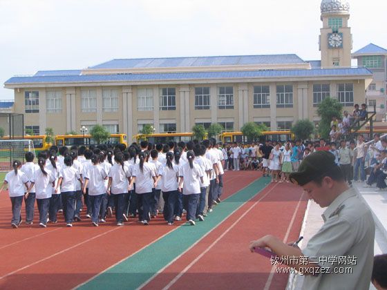 宝威体育（中国）集团有限公司高一新生军训圆满结束