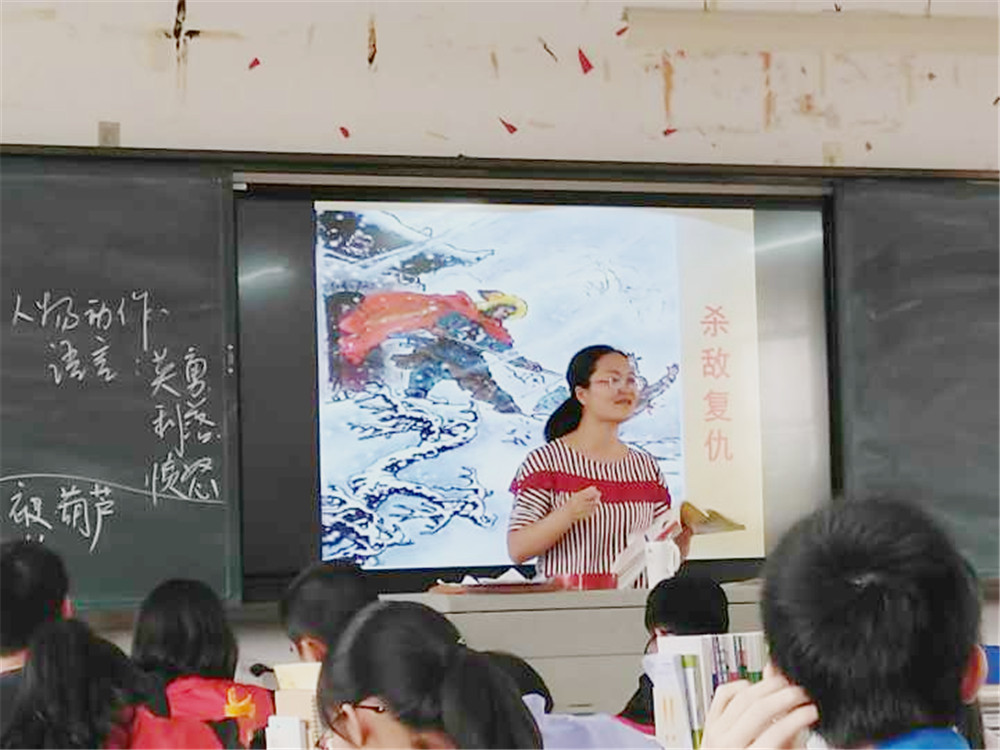 同心同向——钦州二中语文组开展公开课交流学习活动