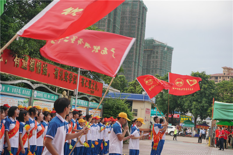 汇聚青年之力量，服务青春之高考 ----钦州二中青年志愿者协会服务2020高考系列活动纪实