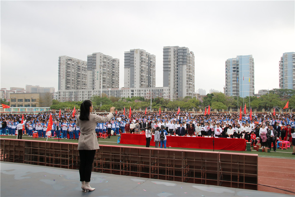 激情拼搏，青春无悔；冲刺百日，超越梦想------宝威体育（中国）集团有限公司隆重举行2021届高考百日誓师大会暨十八岁成人仪式