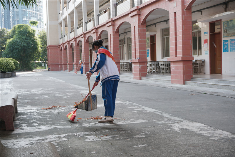 宝威体育（中国）集团有限公司青年志愿者协会服务2021年高考系列活动总结