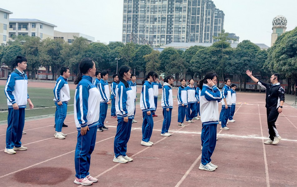 变革学习方式，赋能品质课堂——我校第十二届“秋实杯”优质课大赛暨五十周年校庆精品课展示活动